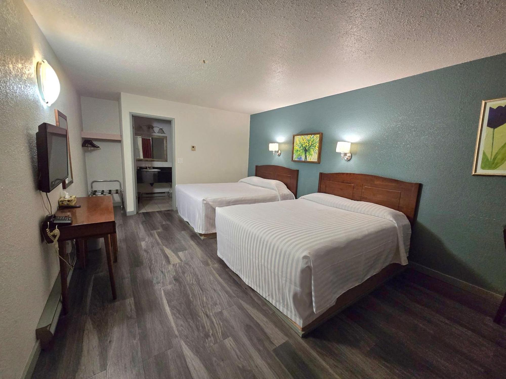 Alpine Inn Valemount Dış mekan fotoğraf