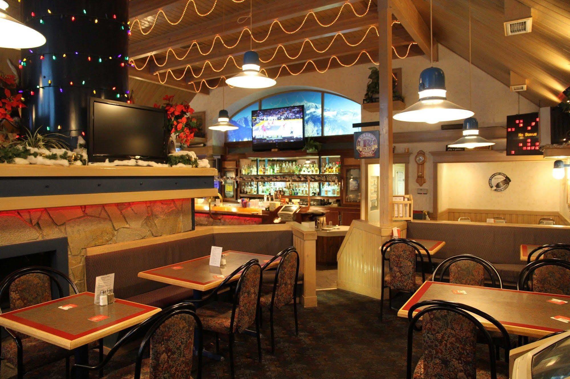 Alpine Inn Valemount Dış mekan fotoğraf